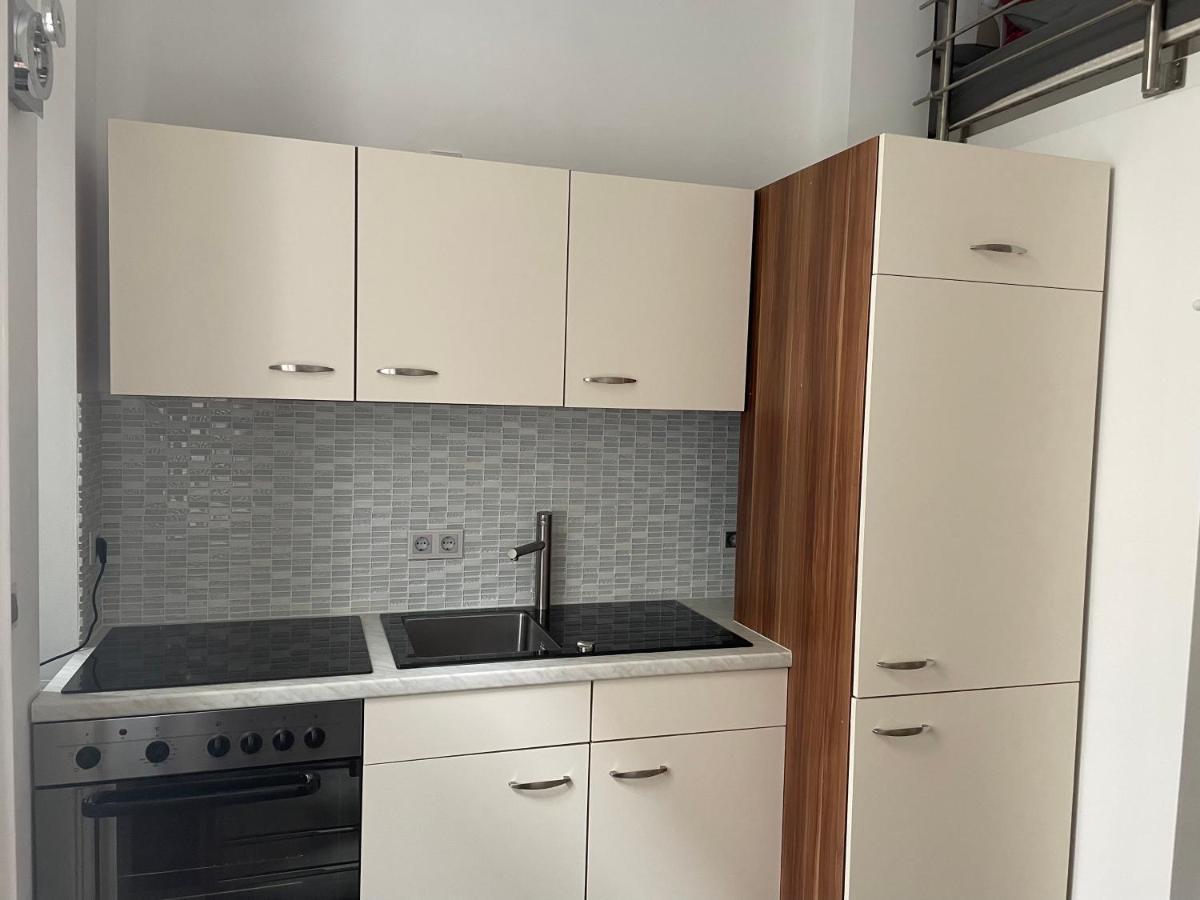 Luxury 60m2 In Wilhelmstadt Berlijn